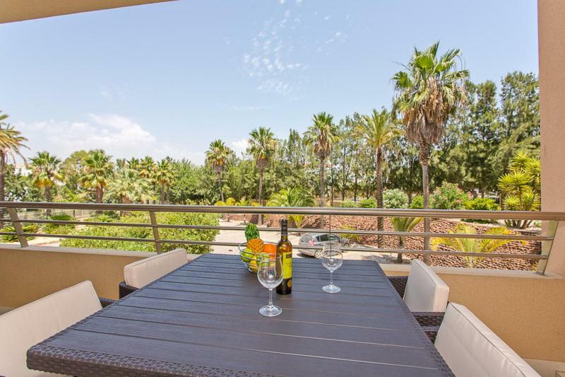 Apartamento Em Quinta Da Barracuda Albufeira Exteriör bild