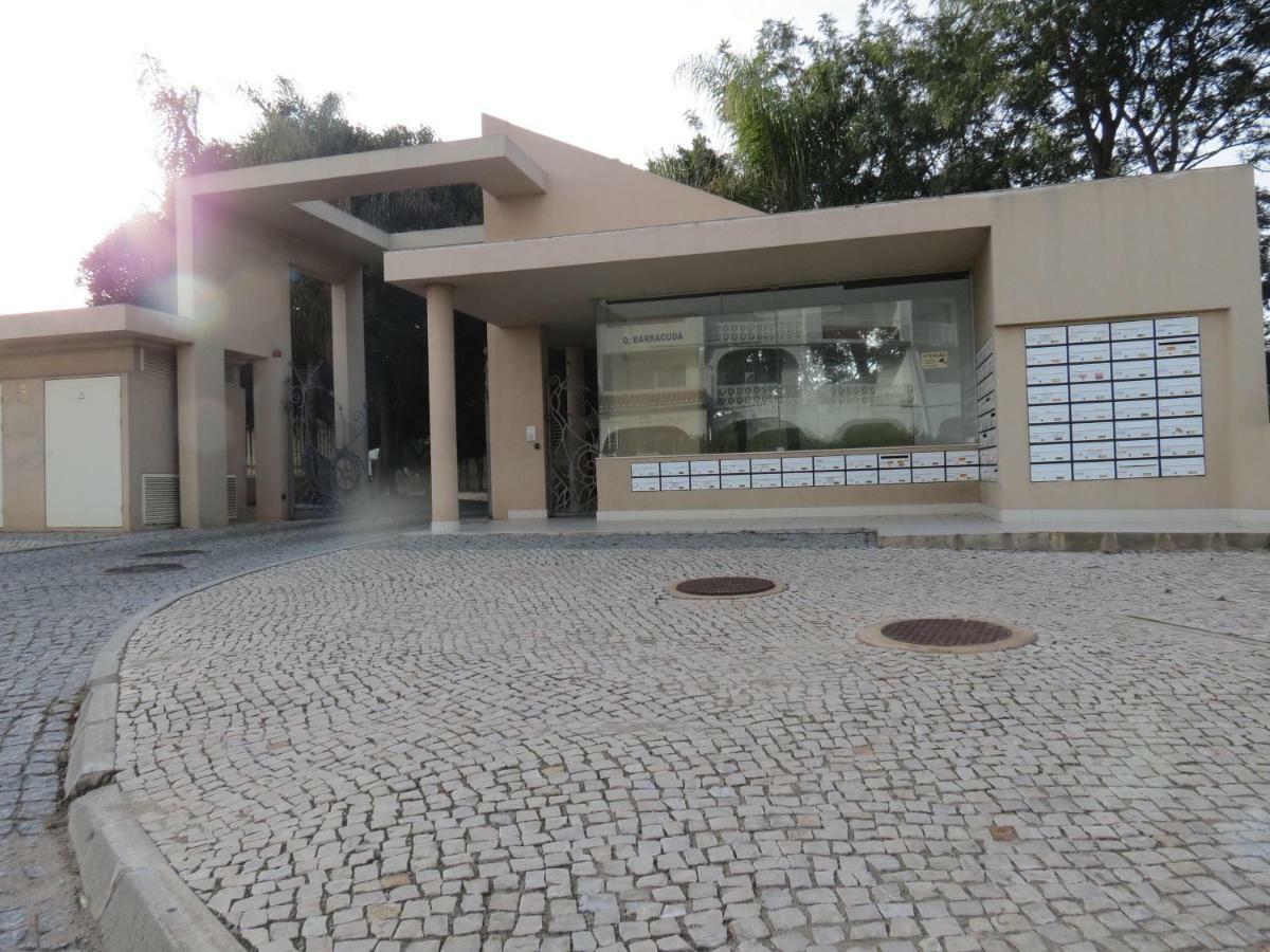 Apartamento Em Quinta Da Barracuda Albufeira Exteriör bild